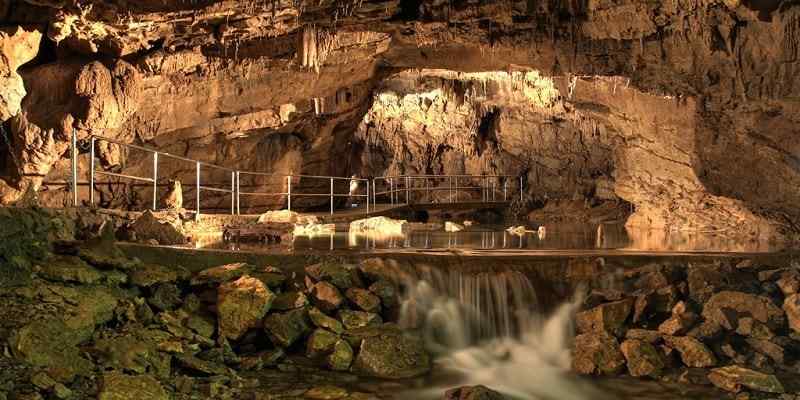 cave Vrelo